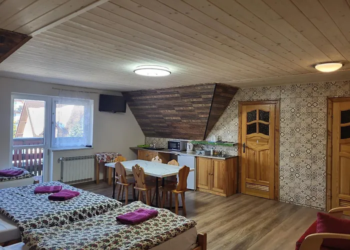 Apartamenty I Pokoje Goscinne Nowita