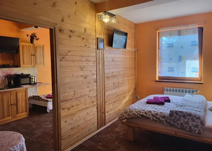 Apartamenty I Pokoje Goscinne Nowita